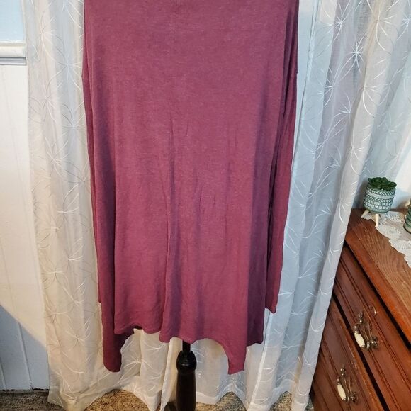 Masseys asymmetrical purple 💜 tunic sz med - Picture 4 of 6